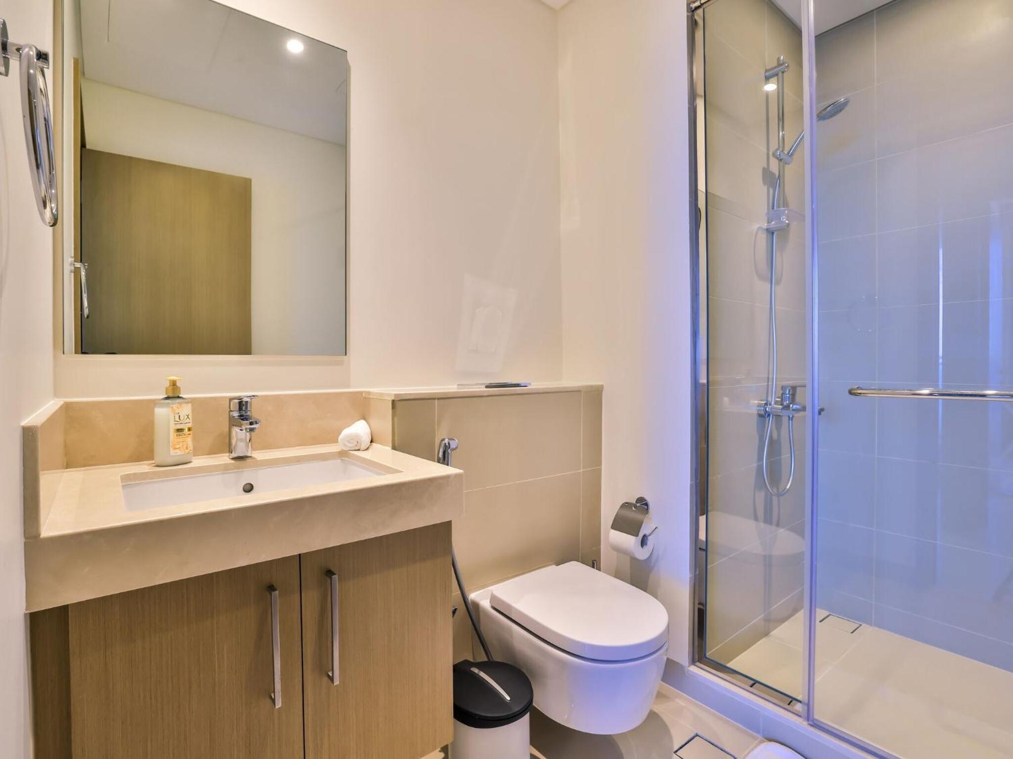 Luxurious Apartments Dubai Marina Views Pool Gym By Sojo Stay 外观 照片