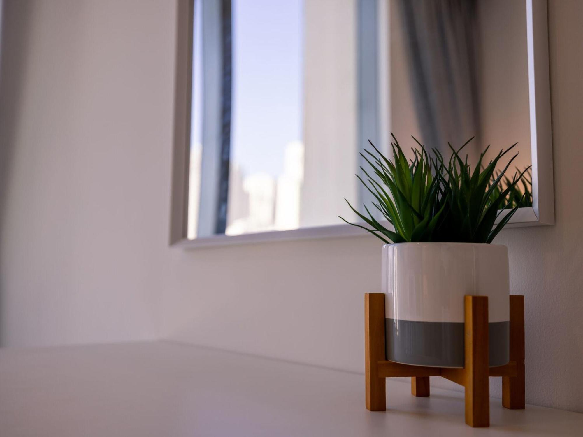 Luxurious Apartments Dubai Marina Views Pool Gym By Sojo Stay 外观 照片